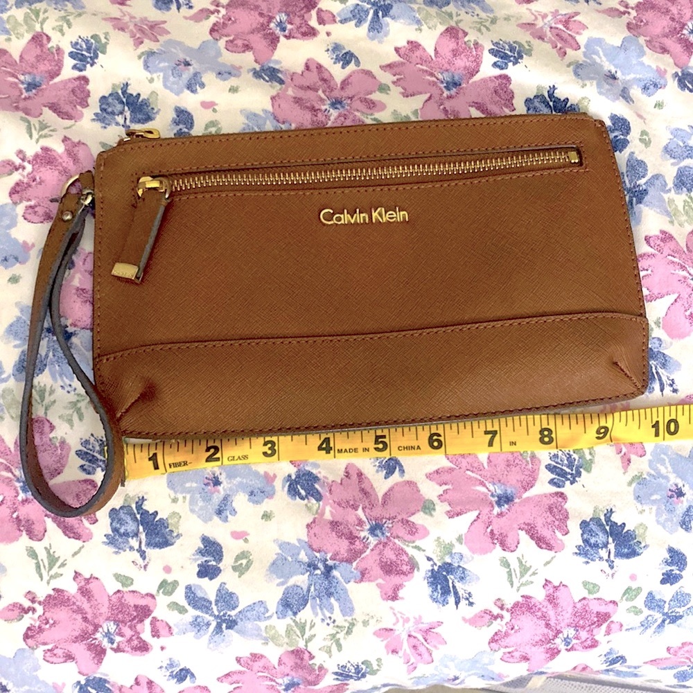 Calvin Klein small clutch/wristlet
